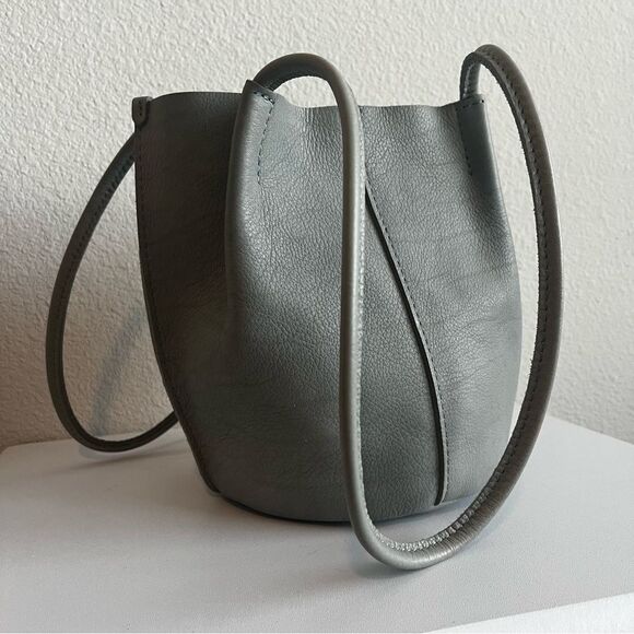 PORTLAND LEATHER GOODS Grey Devan Bucket Basket Bag Shoulder Tote - Picture 1 of 14